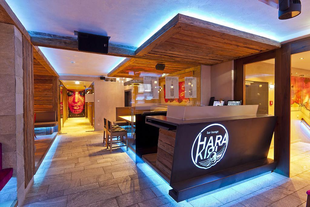 迈尔霍芬 Harakiri Partyhouse酒店 外观 照片
