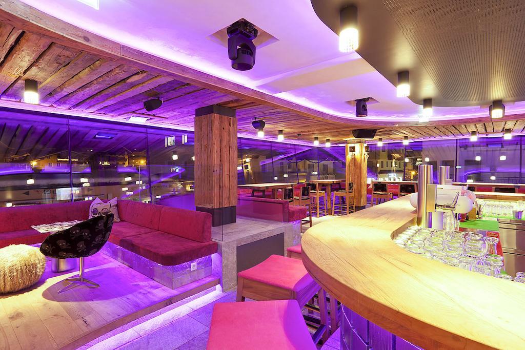迈尔霍芬 Harakiri Partyhouse酒店 外观 照片
