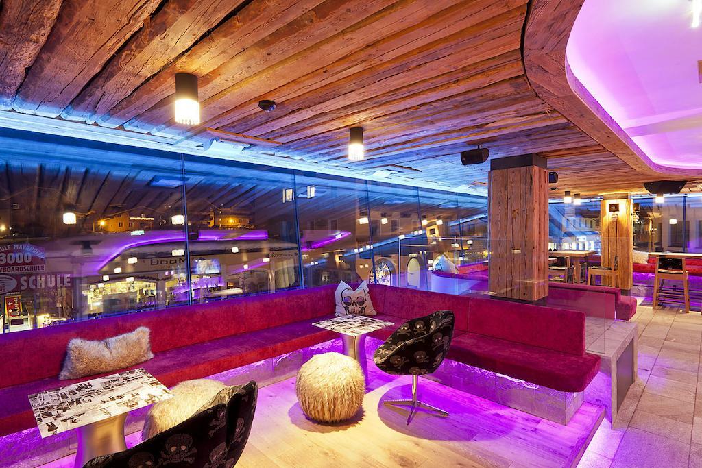 迈尔霍芬 Harakiri Partyhouse酒店 外观 照片