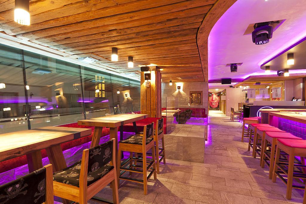 迈尔霍芬 Harakiri Partyhouse酒店 外观 照片